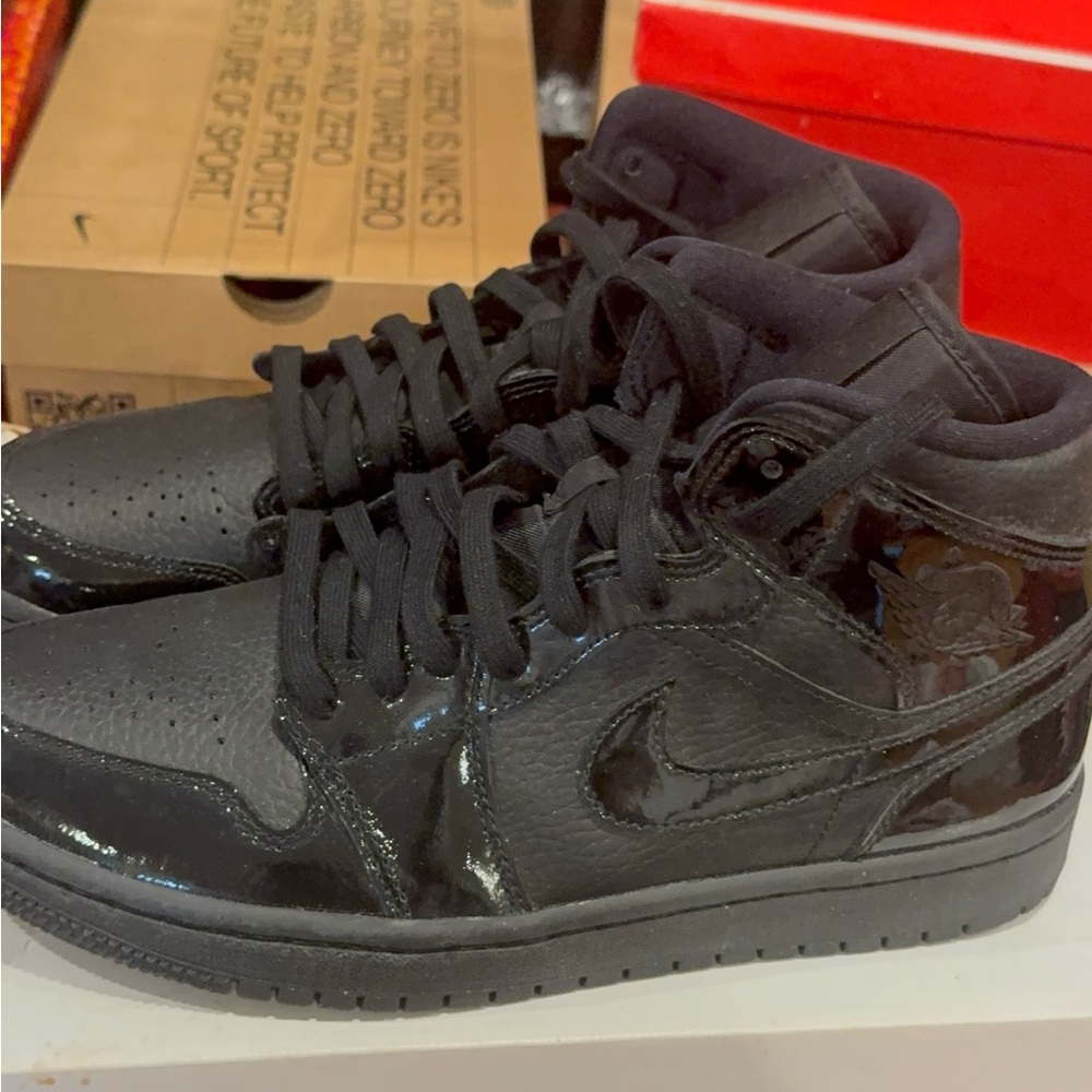 Jordan Black High-Top Sneakers with Patent Accents - Picture 3 of 8
